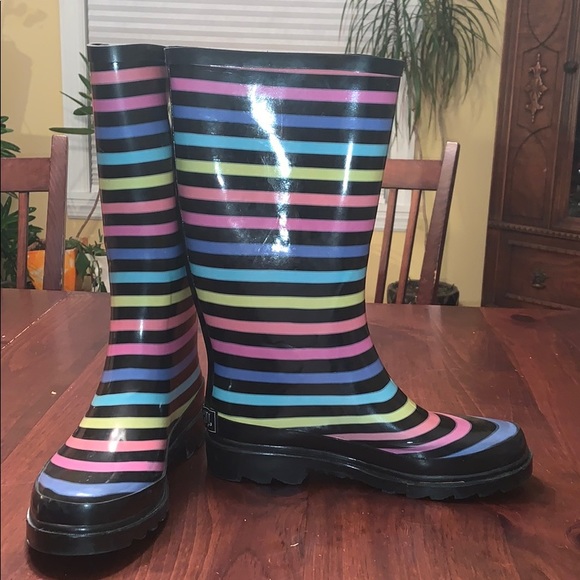 143 girl rain boots
